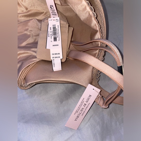 NWT Victoria’s Secret Bra - Picture 6 of 6